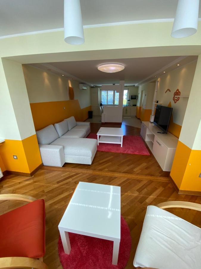 リュブリャナApartma Berkアパートメント エクステリア 写真